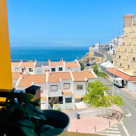 Puerto Santiago Apartmán *